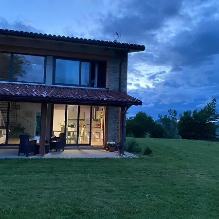 Cammino Nel Orman Evi Fornovo di Taro