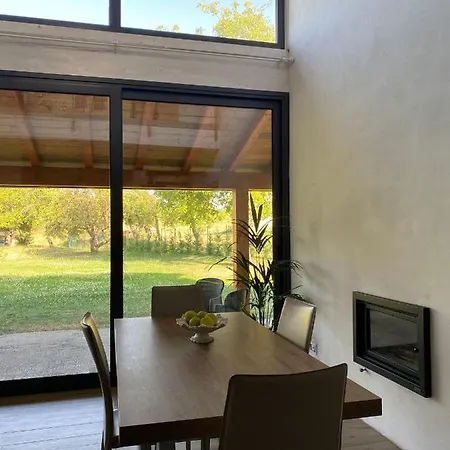 Cammino Nel פורנובו די טארו